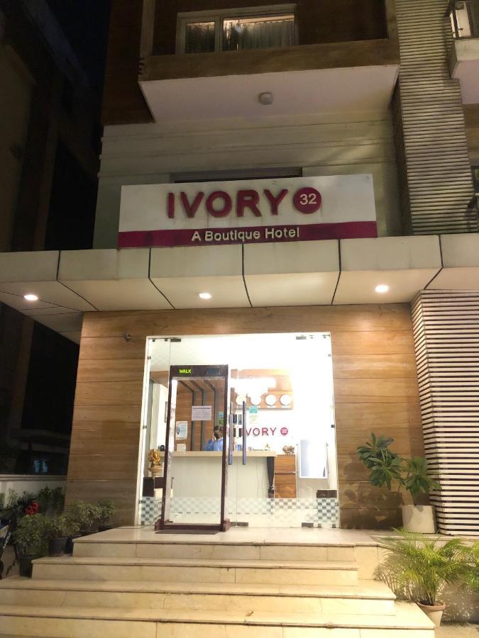 Hotel Ivory 32 Нью-Дели Экстерьер фото